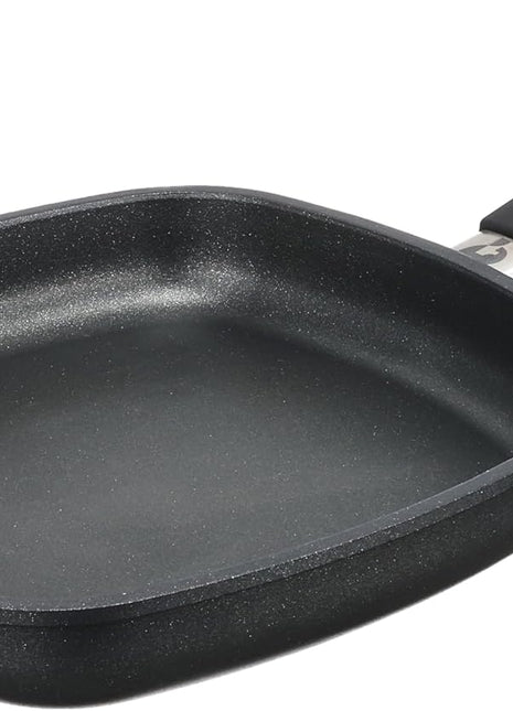First Titanium Deep Square Pan 26*26 cm
