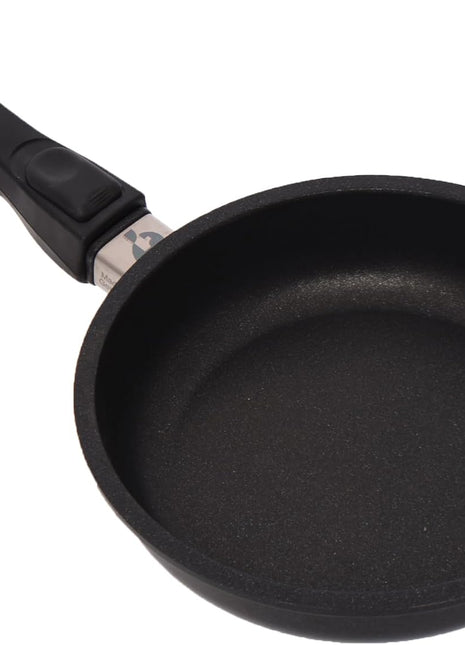 First Titanium Frying Pan with Removable Handle 20 cm
