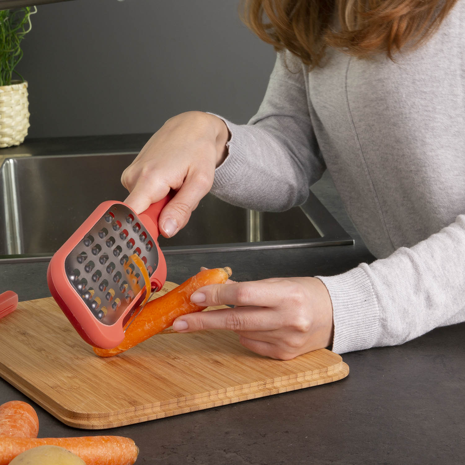 Trebonn Peeler & Grater