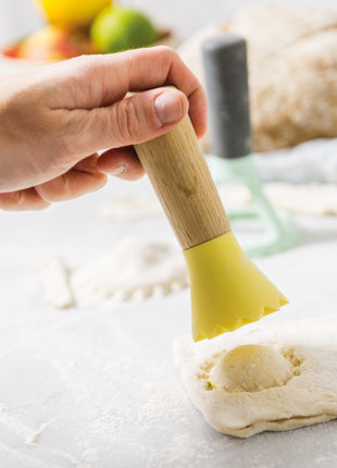 BergHoff Leo Mini Ravioli Stamp Wooden Handle 11,5 cm