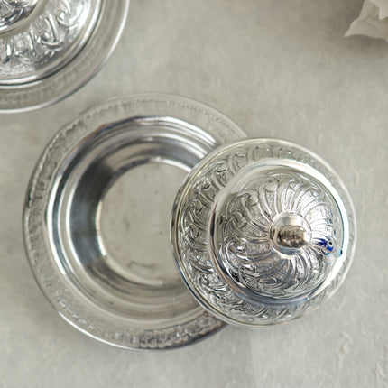 Arze Arabic Cloche Dome Platter