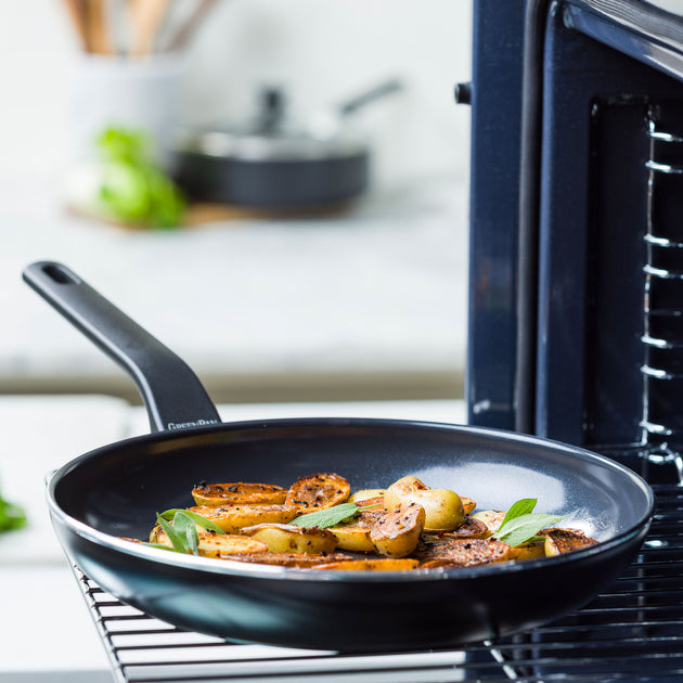 GreenPan Essence Frying Pan with Ceramic Non-Stick Coating 24 cm