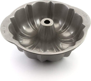 USA Pan Fluted Tube Cake Pan