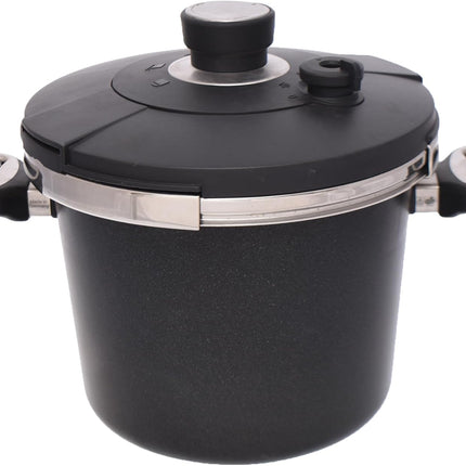First Titanium Pressure Cooker Set, 5.5 Liters