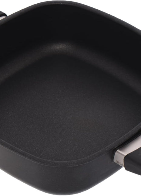 First Titanium Square Pan with Side Handles 24*24 cm
