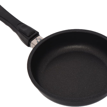 First Titanium Frying Pan with Removable Handle 20 cm