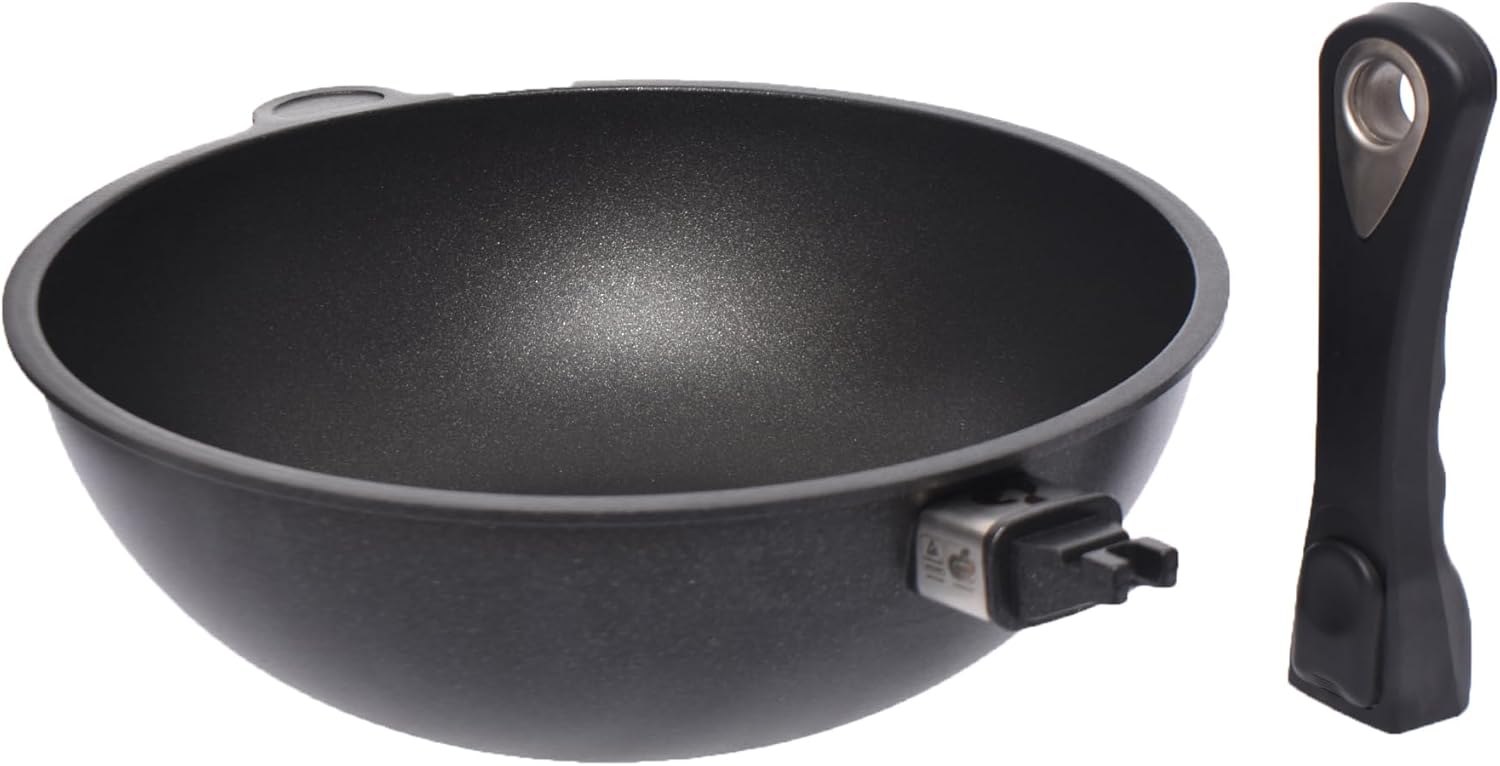 First Titanium Wok Pan with Removable Handle 28 cm