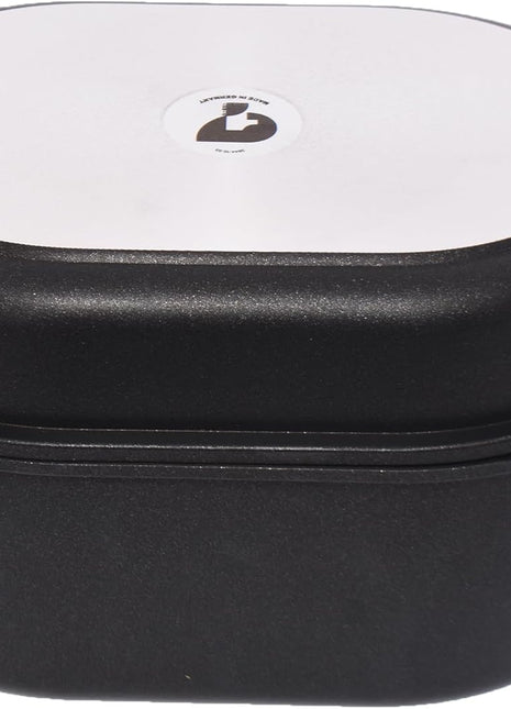 First Titanium Roasting Pan with Lid 32 cm