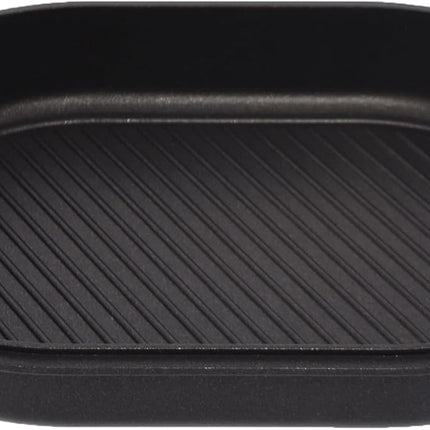 First Titanium Roasting Dish with Spout and Cover, 42 cm