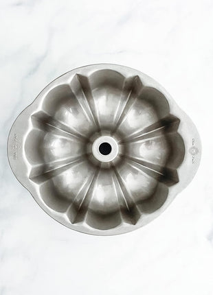 USA Pan Fluted Tube Cake Pan
