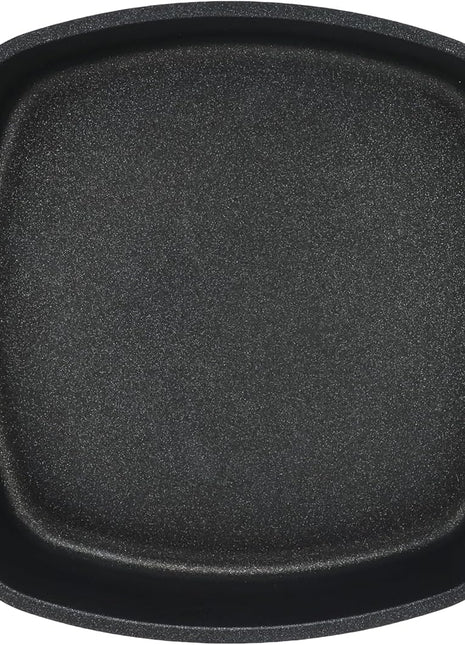 First Titanium Square Pan with Side Handles 28*28 cm
