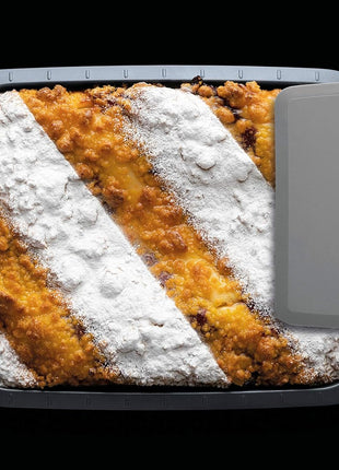 BergHoff Leo Covered Cake Pan with Slicer