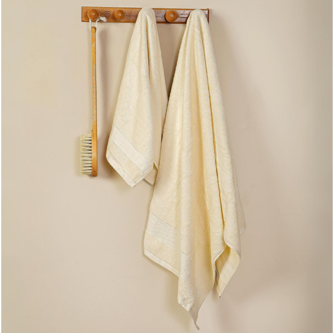 J Linens Original Towel Set