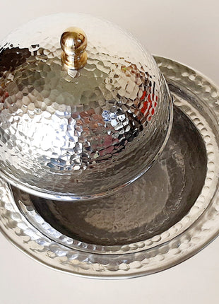 Arze Martel Cloche Dome Platter