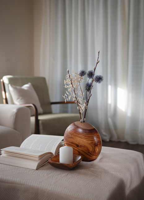 Pots N' Objects Ball Vase