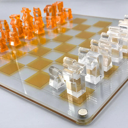 Zee Designs Plexiglass Classic with a Twist Chess Set