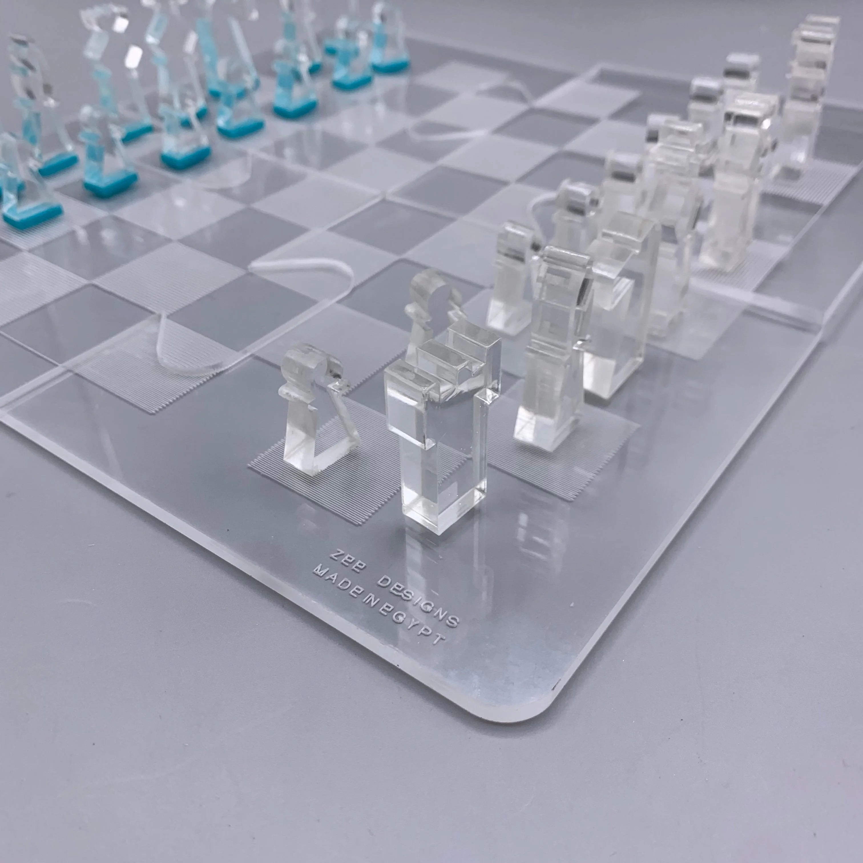 Zee Designs Plexiglass Fold & Play Chess Set