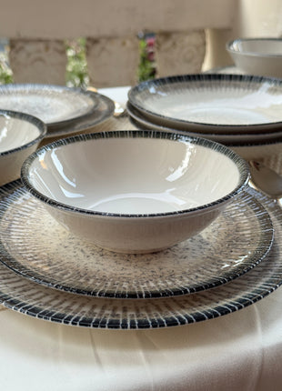 Tulu Lara 24 PCS Dinnerware Set