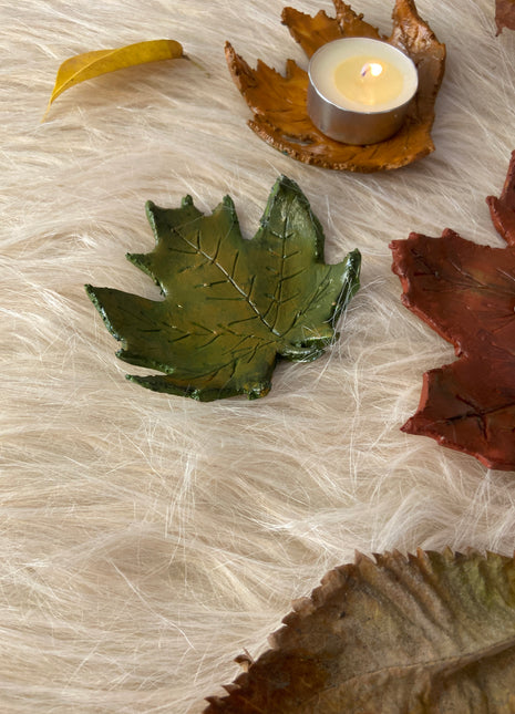 Wasl The Falling Leaves (Set of 3)