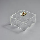 15L*15W*7H with partitions / Beige/White Knob