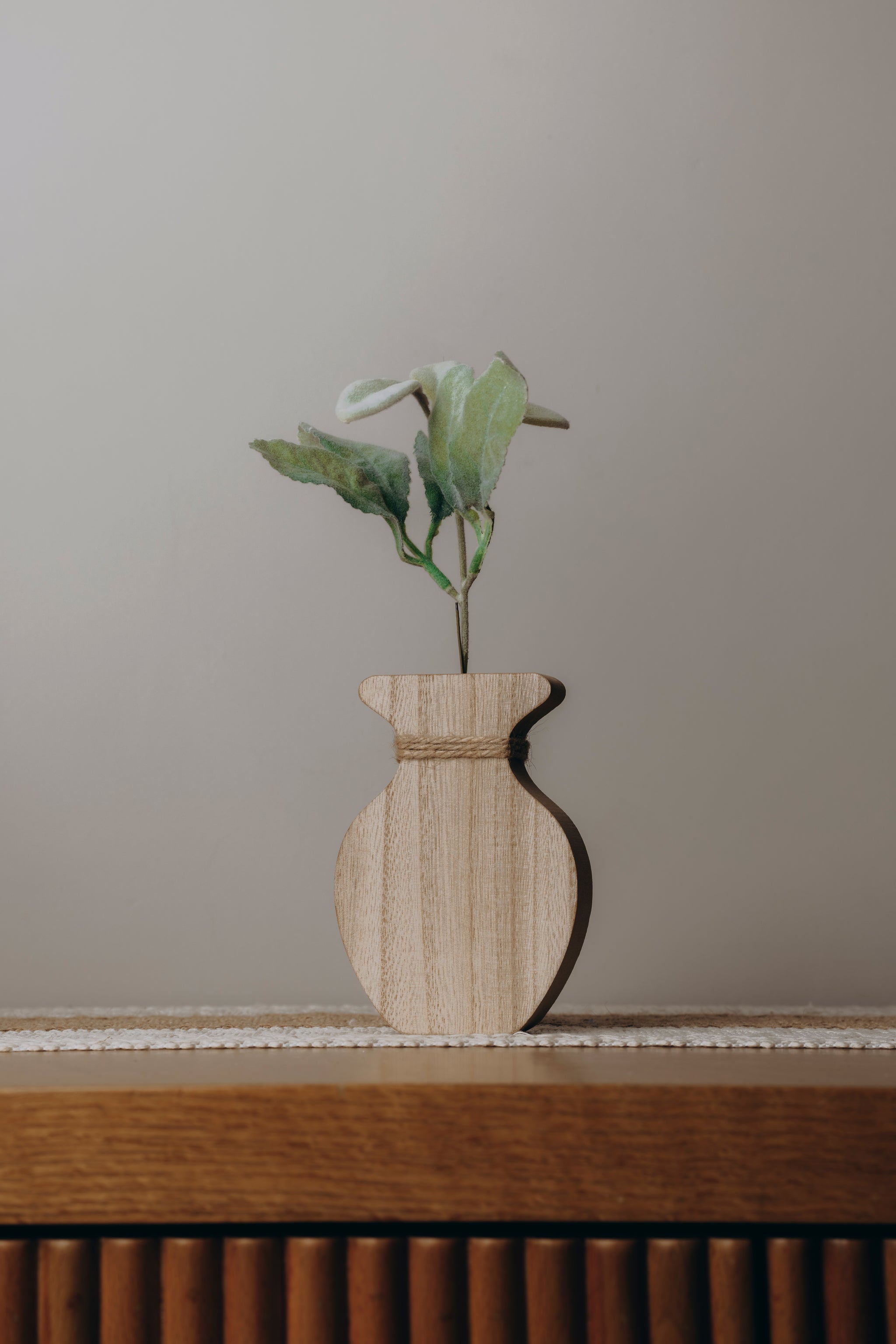 Rounded Bloom Wooden Vase