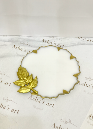 Asha's One white coaster with Gold Details 13cm