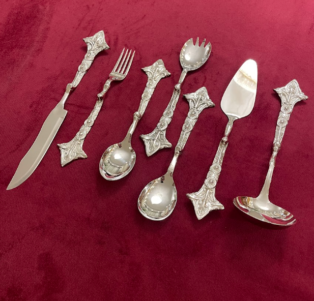 Laila Dine Karo Cutlery Serving Tools Silver Set of 7