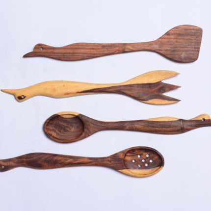 Wooden Utensils (4 Pieces)