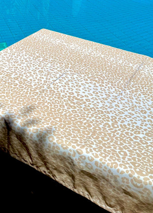 Mantile Leopard Tablecloth.