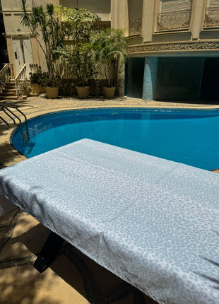 Mantile Light Blue Leopard Tablecloth.