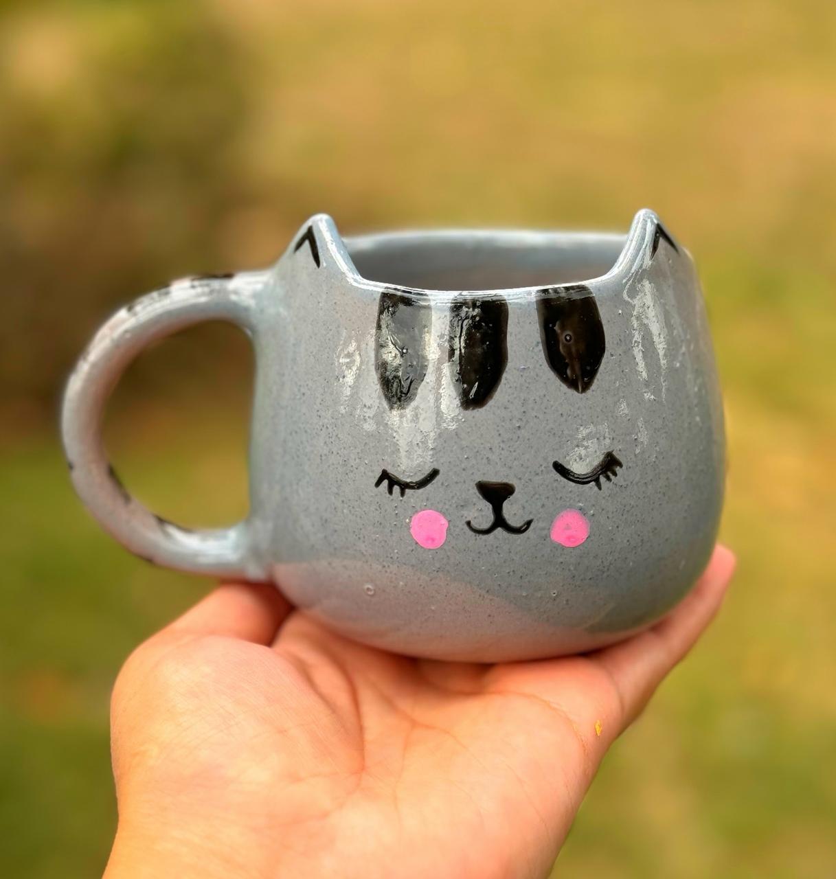Piece of Sara Grey Kitty Mug (320 ml)