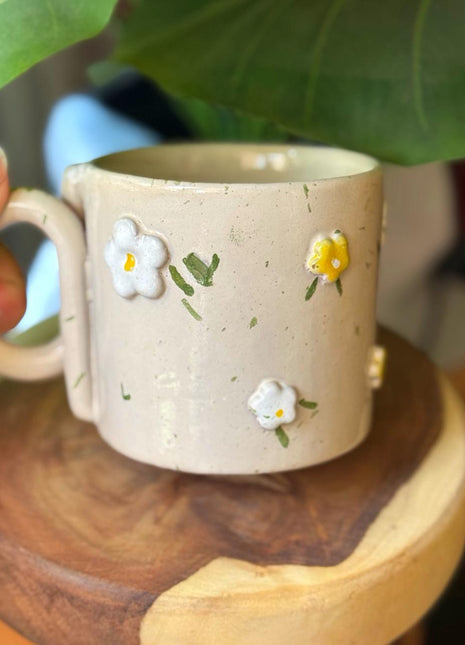 Piece of Sara Beige Flora Mug