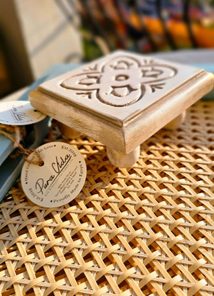 Pura Vida Estate Élevé Coaster