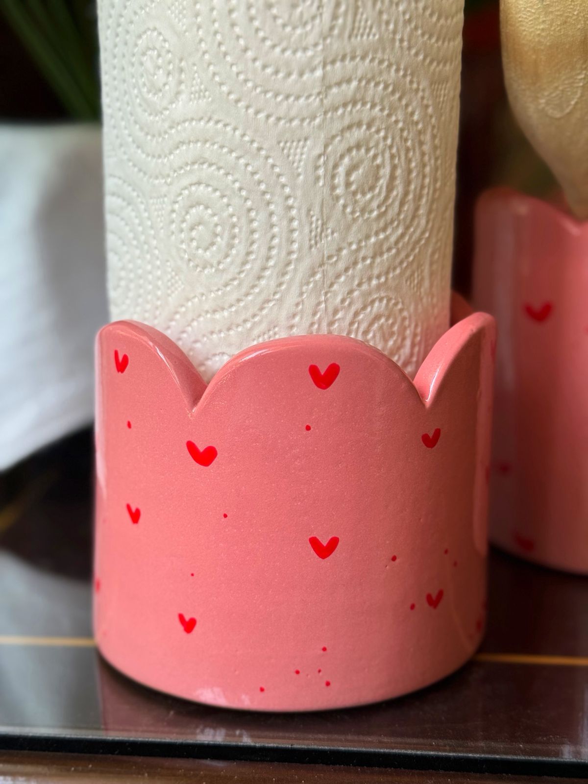 Piece of Sara Pink Hearts Tissue Holder