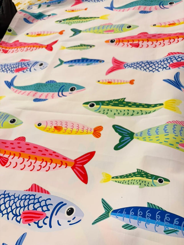 Mantile Summer Design