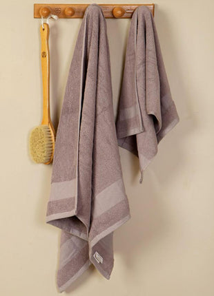J Linens Original Towel Set