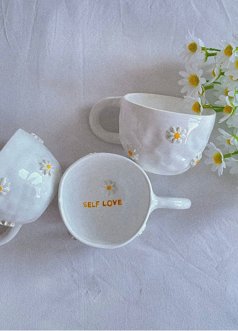 Terratale White Daises Mug 🌼