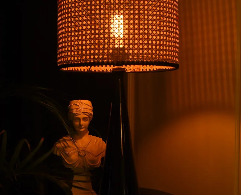 Pine Rattan Table Lamp