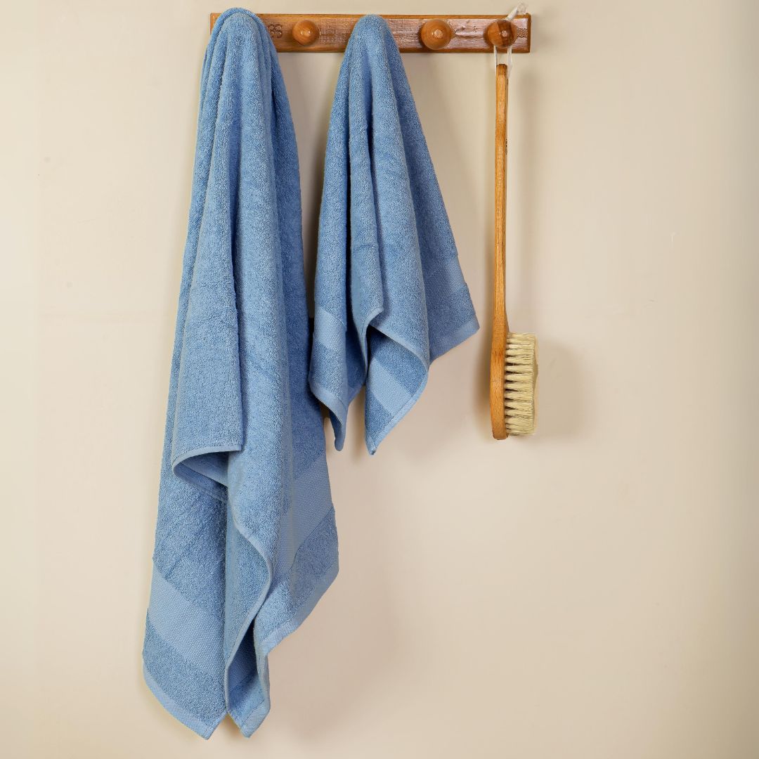 J Linens Original Towel Set