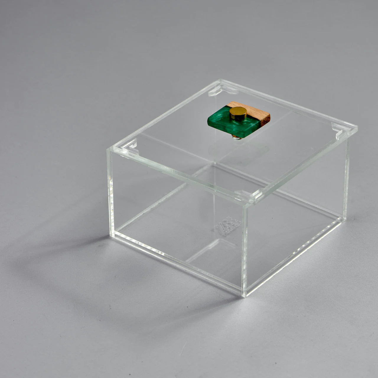 Zee Designs Plexiglass Resin Squared Box