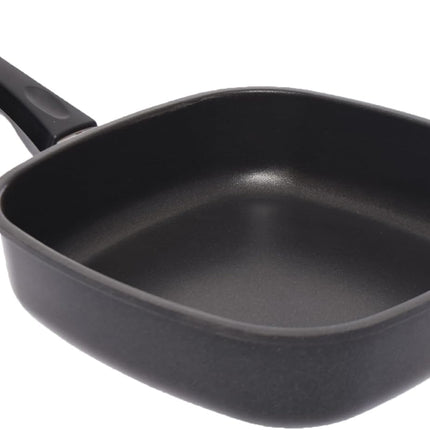 First Titanium Deep Square Pan 24 x 24 cm