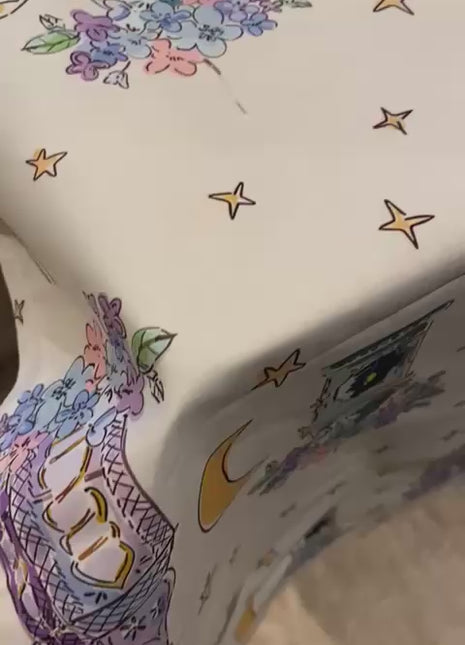 Mantile Purple Floral Lantern Tablecloth