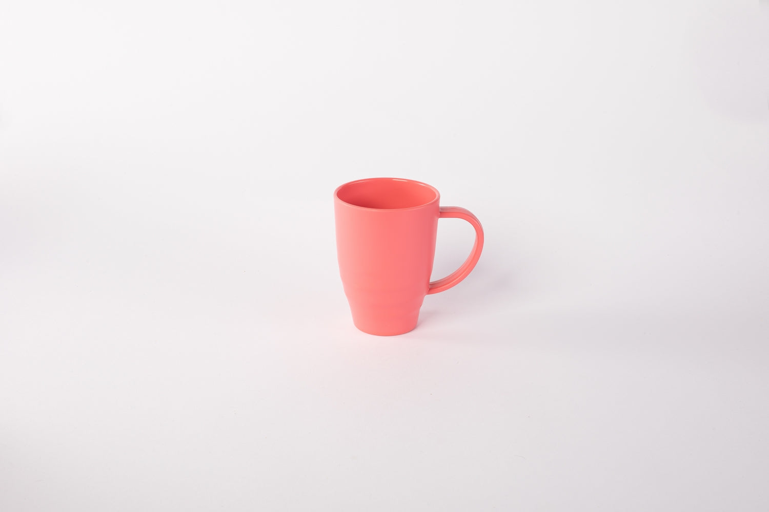 Bright Designs Melamine Cup With Handle
Set of 6 (D 7cm H 10cm) Coral