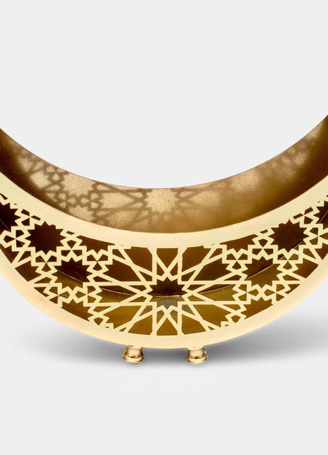 Arze Small Crescent Plate Holder Gold Color
